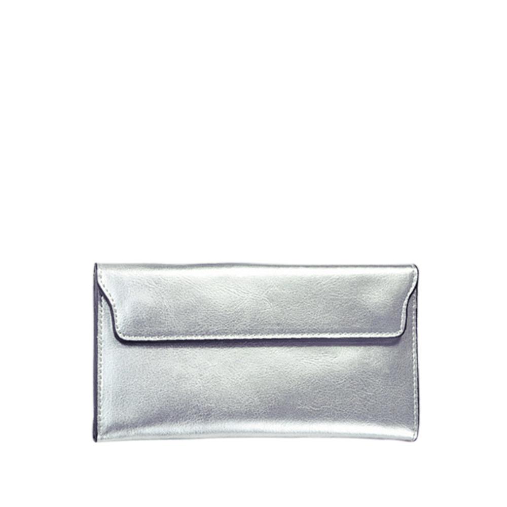 Classic Foldable Wallet with Magnetic Closure