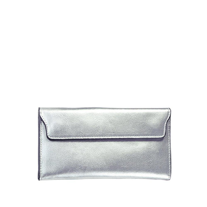 Classic Foldable Wallet with Magnetic Closure