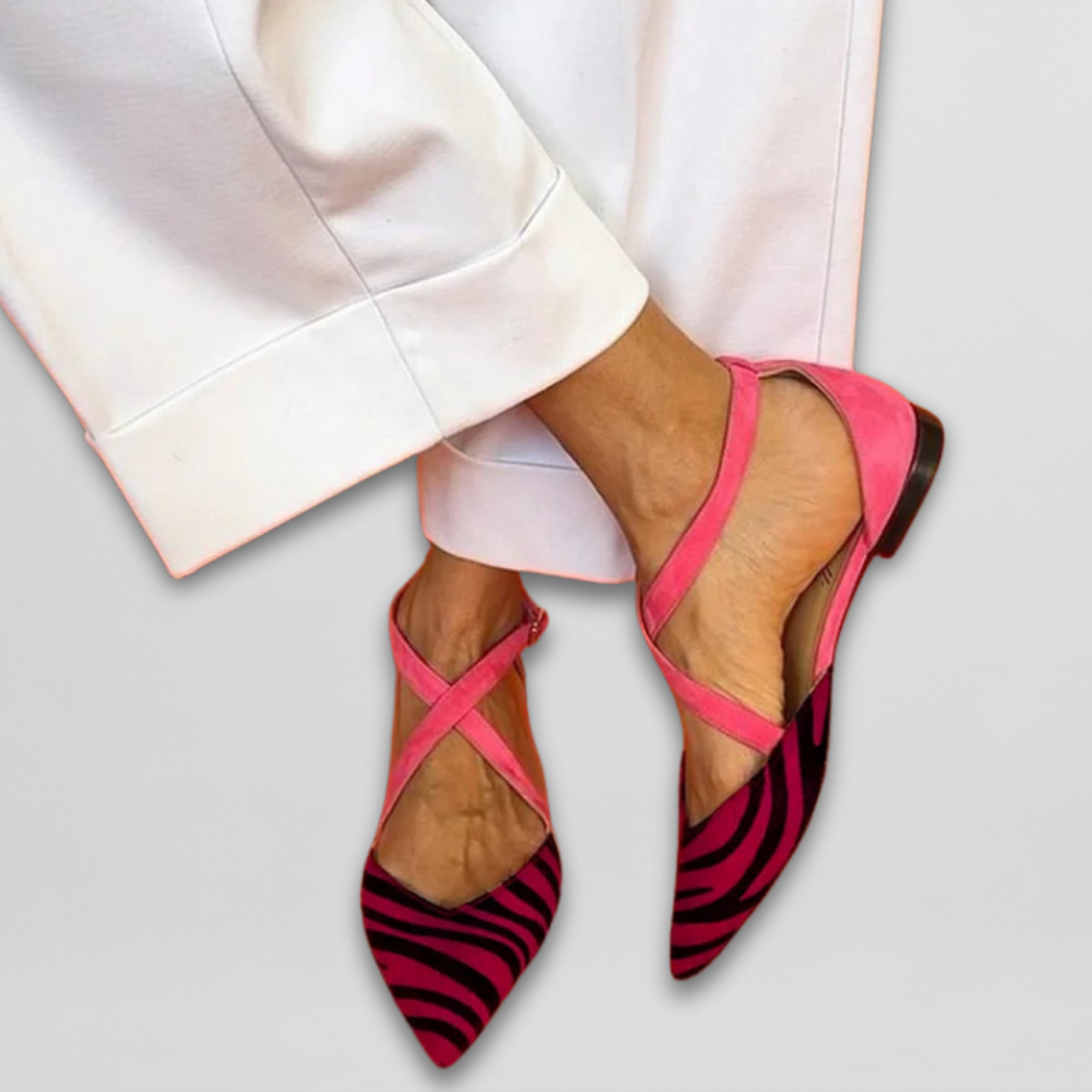 Élise™ | Flats with Buckles