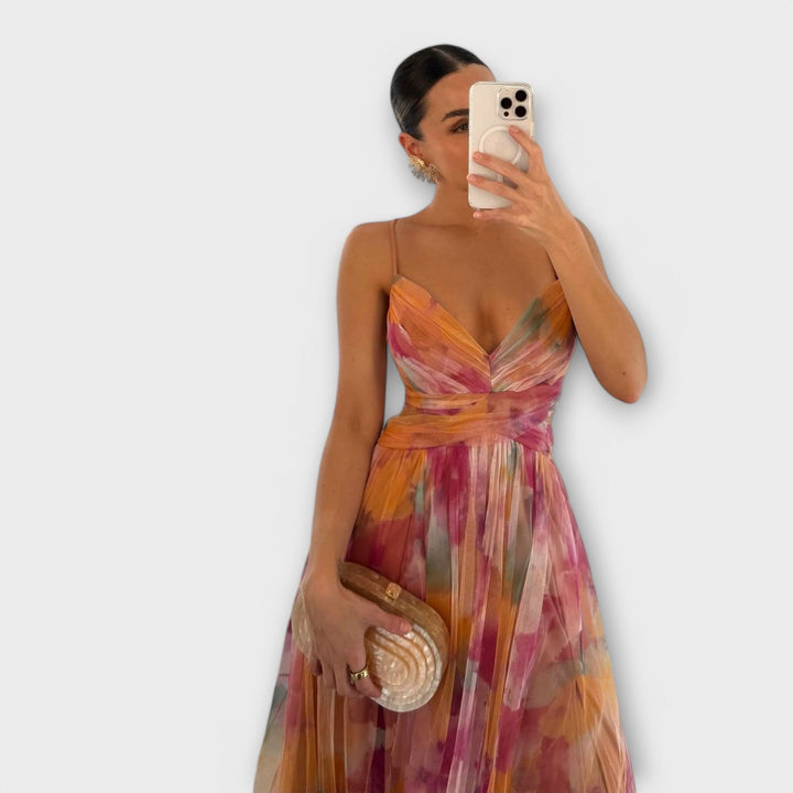 Annai Midi Dress Max - Elegant and Fitted to the Body