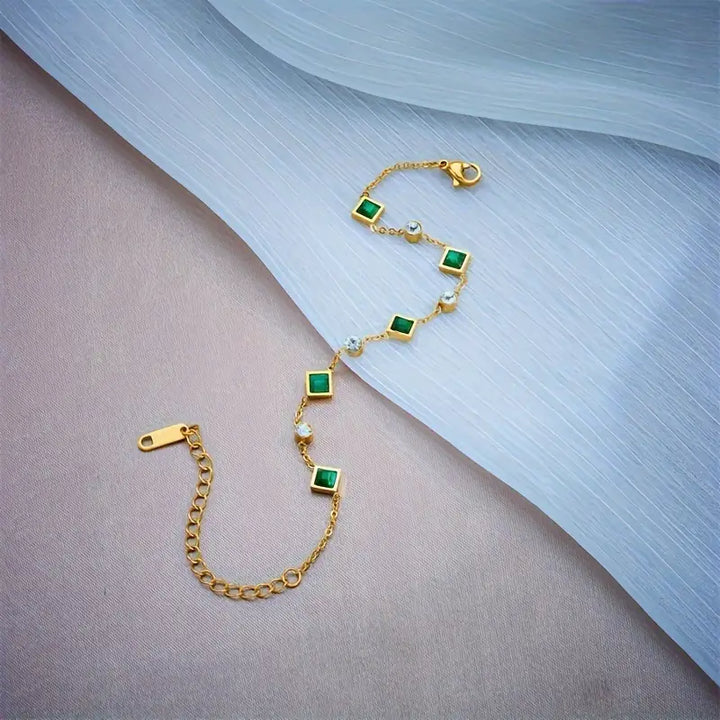 Amelie Bracelet | Three Generations