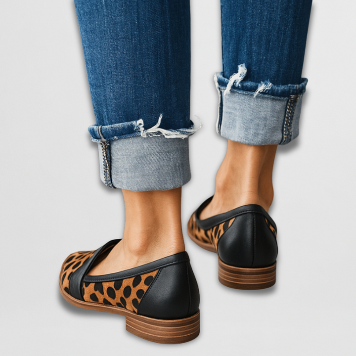 Nadia - Suede Flat Shoes