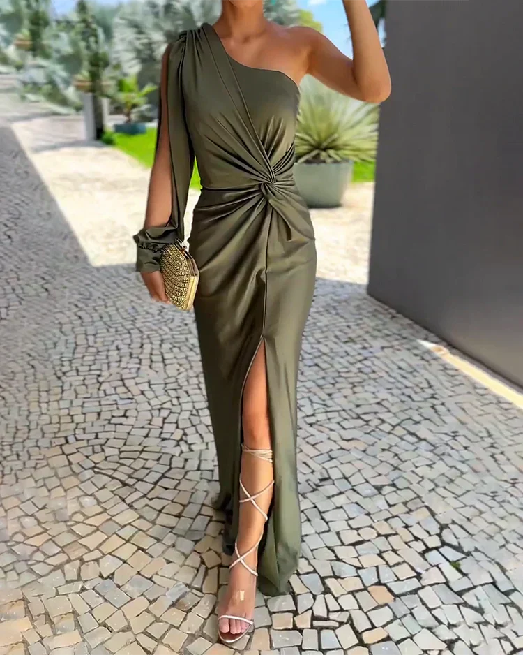 Talia – Lightweight and Draped Dress