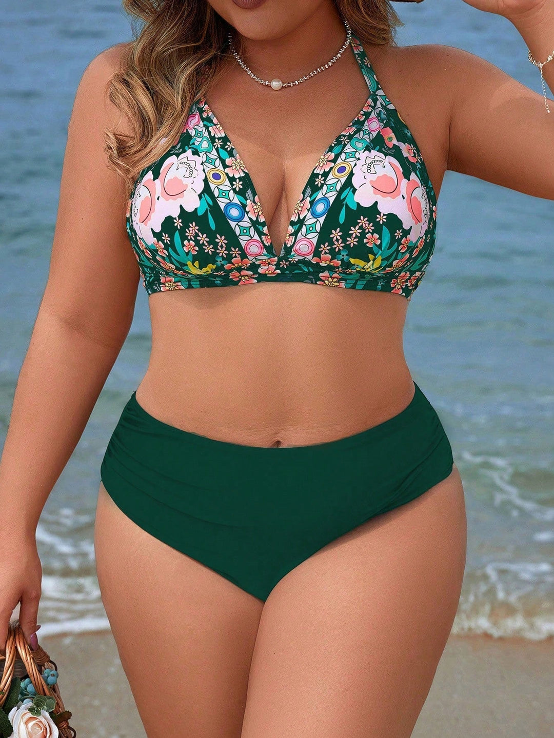 Plus Size Bikini Taís