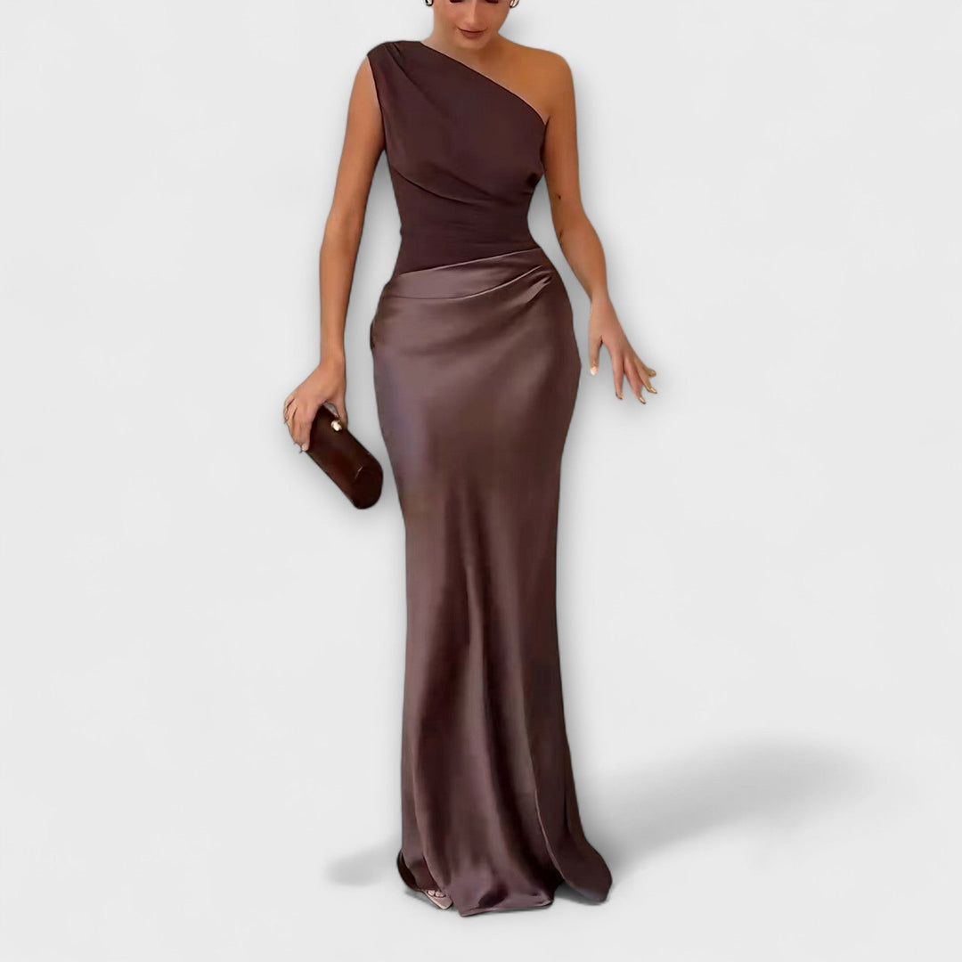 Elegant One-Shoulder Maxi Dress with Pleats