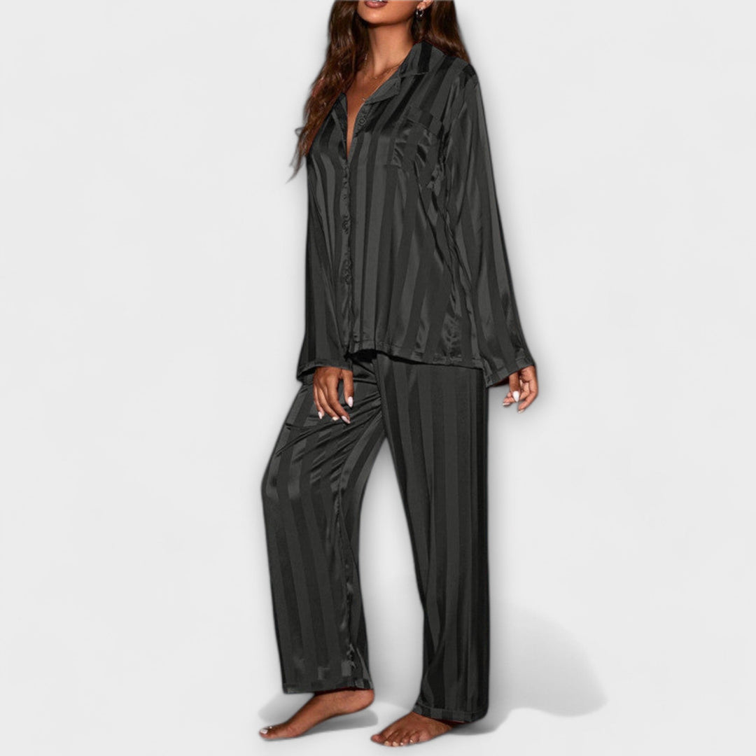 Flair - Luxurious Pajama