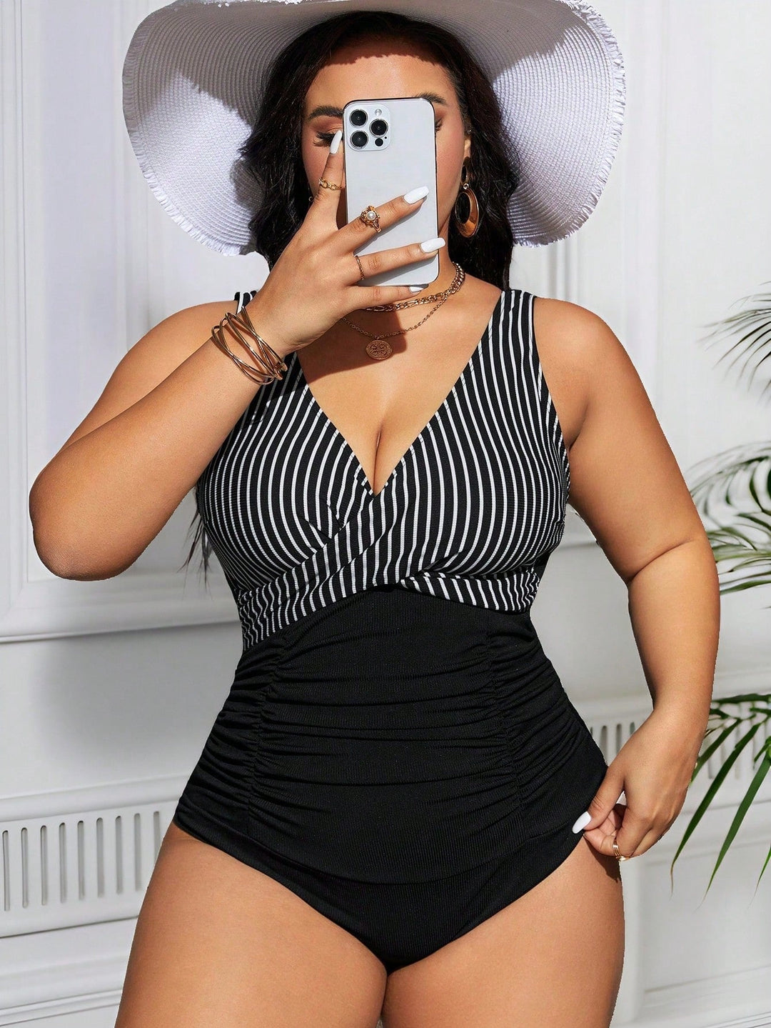 Eloá Plus Size Swimsuit