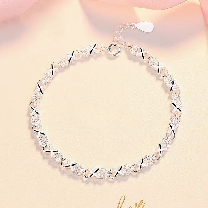 Intertwined Bracelet | Lucky Charm