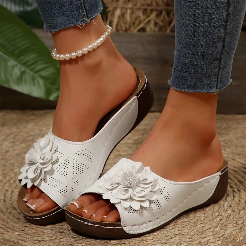 Elarie Sandals