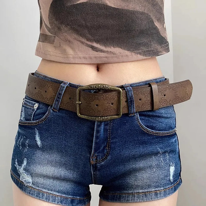 Gabi Cinto vintage with floral pattern
