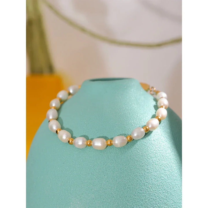 Bracelet with Pearls | Origins