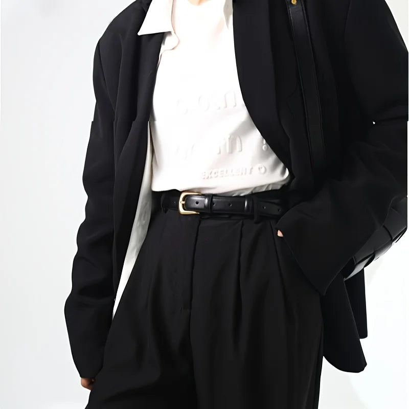 Elegant black belt for women