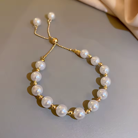 Pearl Bracelet | Amulet