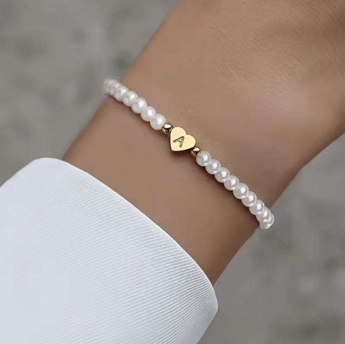 Bracelet Letter | Origins