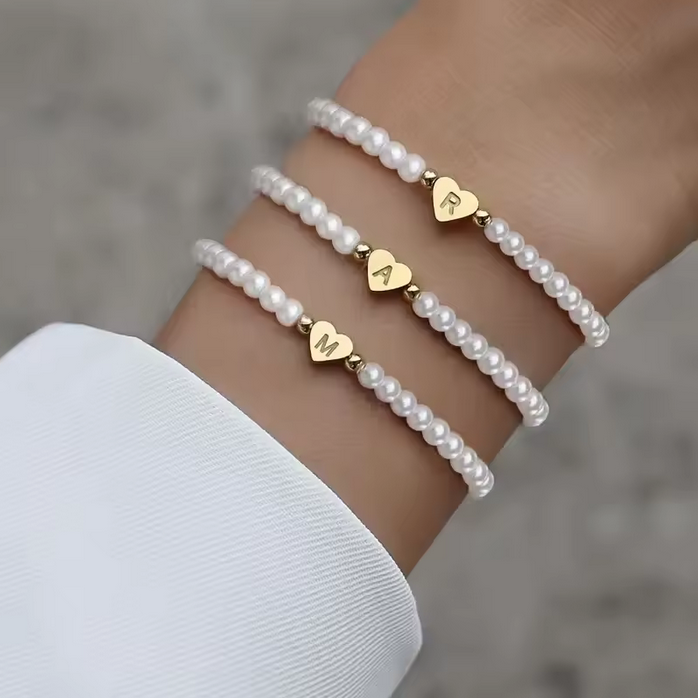 Bracelet Letter | Origins