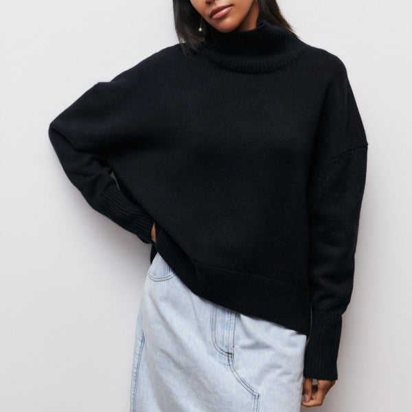 Avery™ - Pullover with High Collar