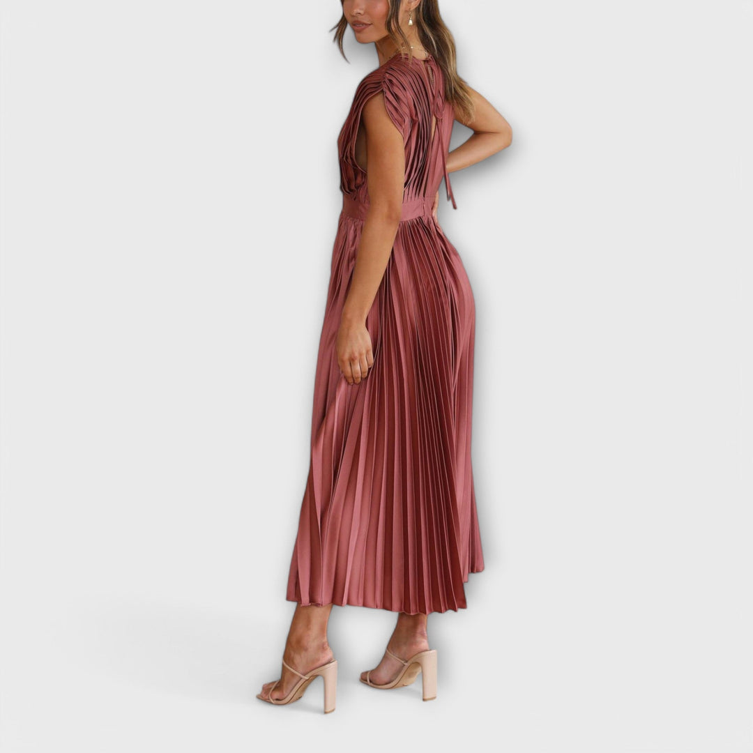Aurora - Stylish Pleated Dress