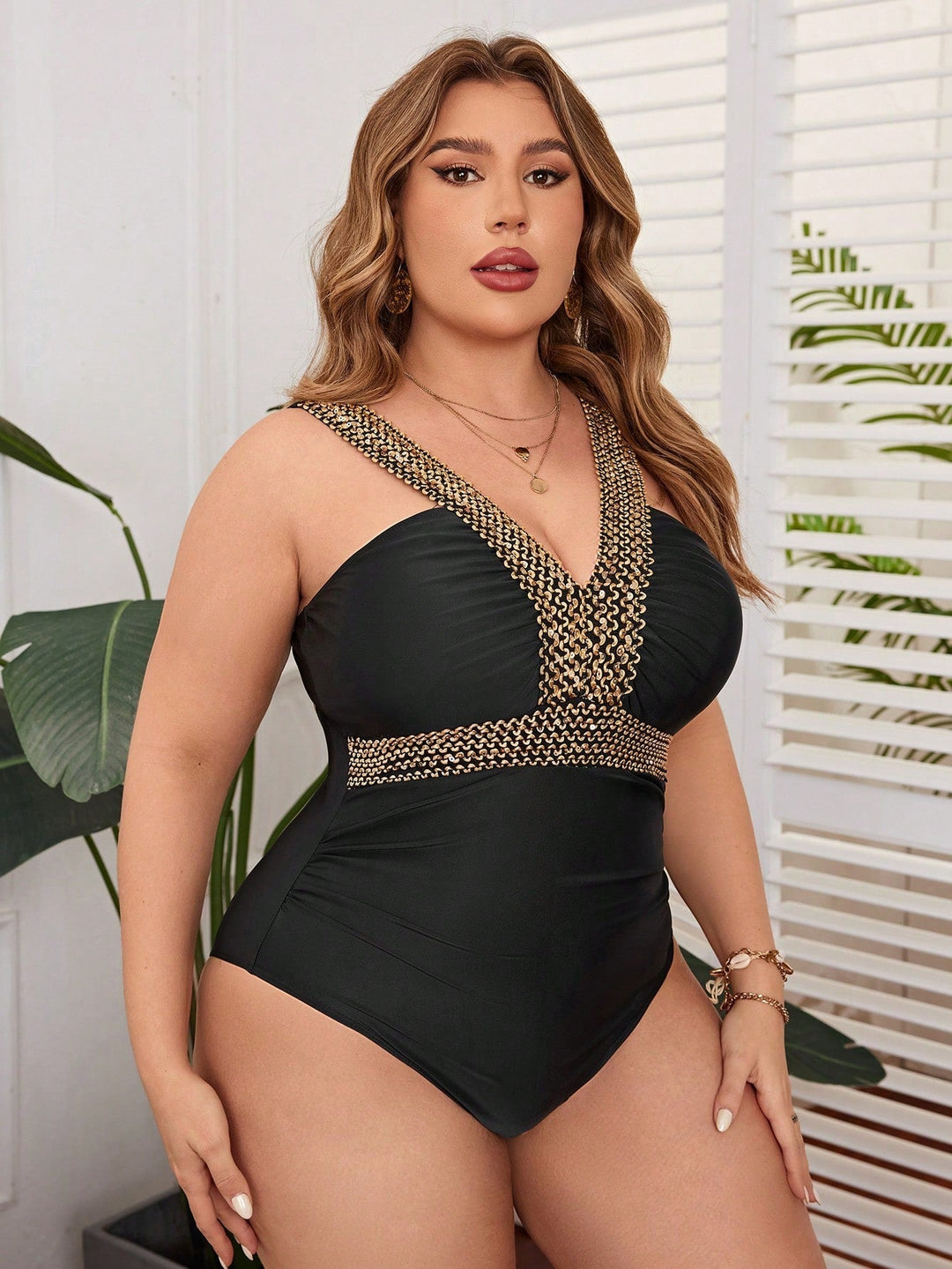 Cátia Plus Size Swimsuit
