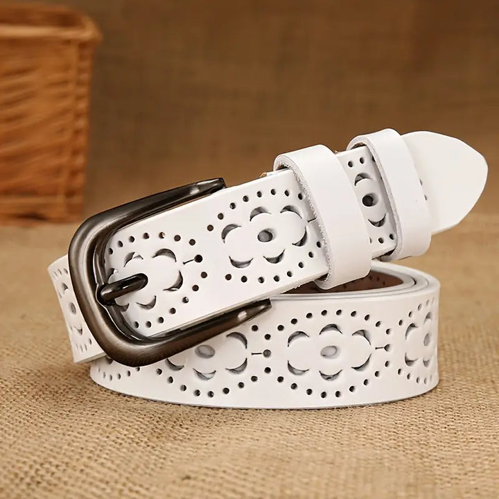 Pure Classic – The Ladies’ Belt from a Master Craftsman